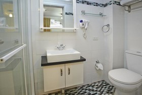 Comfort Inn & Suites Burwood
