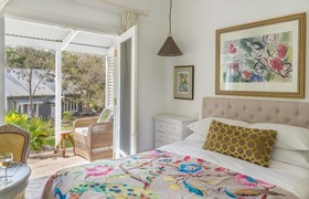 Abelia House Bed and Breakfast