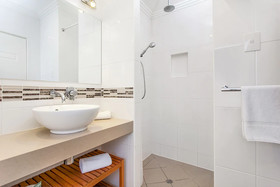 Azur Byron Bay