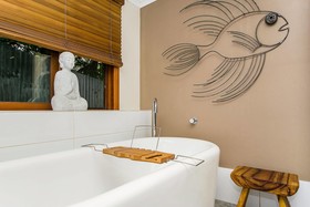 Bottlebrush Cottage