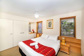 Crest Apartments Byron Bay
