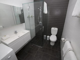 Quiksilver Apartments