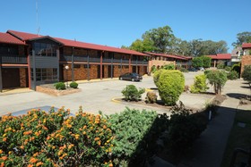 Maclin Lodge