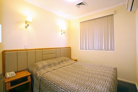 Maclin Lodge