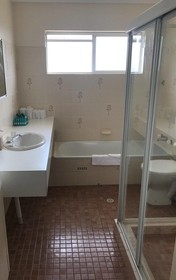 Huskisson Beach Motel