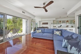 Frangipani House