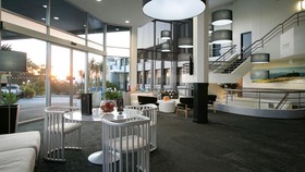 Best Western Plus Apollo International Hotel