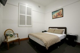Pier Hotel
