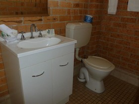 Royal Palms Motor Inn