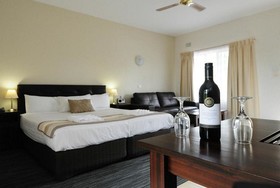 Sanctuary Resort Motor Inn
