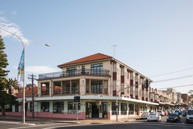 Coogee Bay Hotel