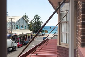 Coogee Bay Hotel