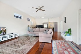 Newcastle Executive Homes - Cooks Hill Cottage