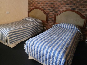Kinross Inn - Cooma
