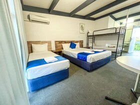 Snow Season Motor Inn