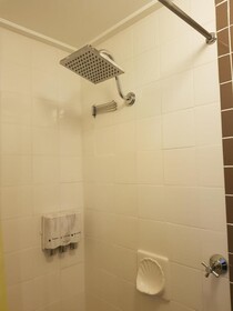 Snow Season Motor Inn