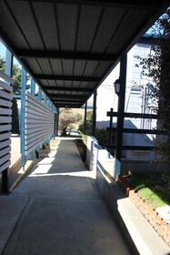 Snow Season Motor Inn