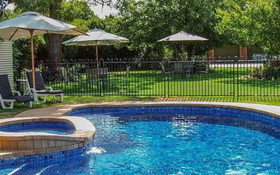Best Western Heritage Motor Inn