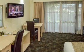 Best Western Heritage Motor Inn