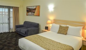 Best Western Heritage Motor Inn