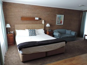 Greenacres Motel
