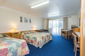 Econo Lodge Alabaster Motel