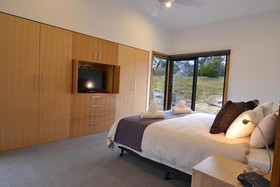 Novotel Lake Crackenback Resort & Spa