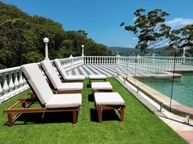 Lascala Holiday House