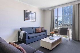Oaks Sydney Goldsbrough Suites
