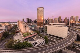 Oaks Sydney Goldsbrough Suites