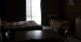 Settlement Motor Inn