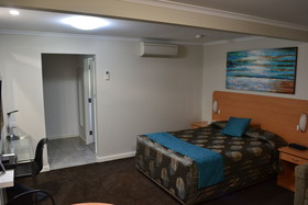 Cattlemans Country Motor Inn