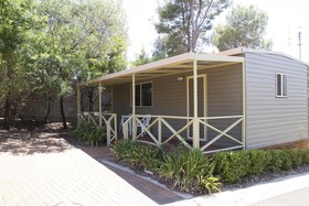 Dubbo Holiday & Caravan Park