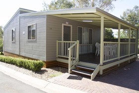 Dubbo Holiday & Caravan Park