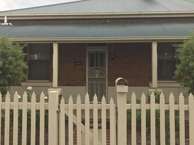 Endeavour Court Motor Inn