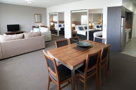 Quest Dubbo