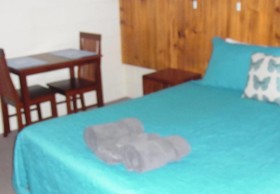 Eden Golf View Motel