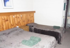 Eden Golf View Motel