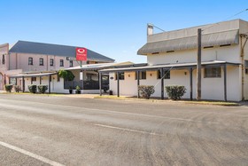 Econo Lodge Ben Hall Motor Inn