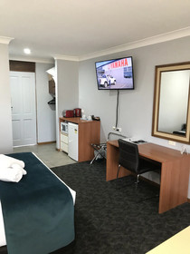 Town & Country Motor Inn Forbes