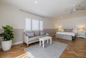 The Quarters - Ascend Hotel Collection