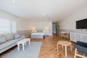 The Quarters - Ascend Hotel Collection