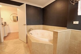 The Quarters - Ascend Hotel Collection