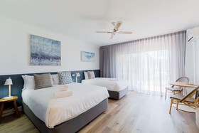 The Quarters - Ascend Hotel Collection