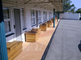 Bali Hi Motel