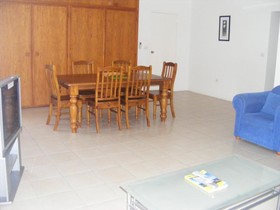 Golden Sands Motor Inn
