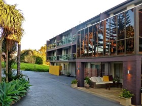 Park Ridge Retreat