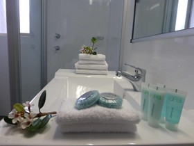 Park Ridge Retreat
