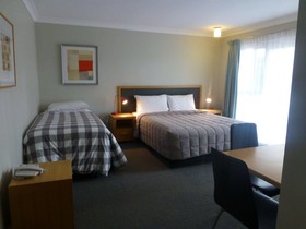 Park Ridge Retreat