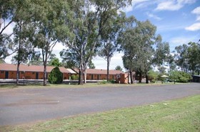 Castlereagh Motor Inn